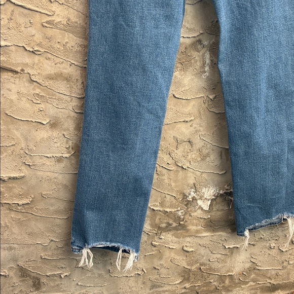 Abercrombie & Fitch Ankle Straight Ultra High Rise Ripped Distressed Denim Sz 26 - Picture 5 of 9